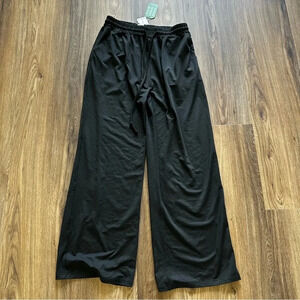 UEU Women’s Skin Friendly Wide Leg Pants Black Medium NWT Sensory Soft Stretch